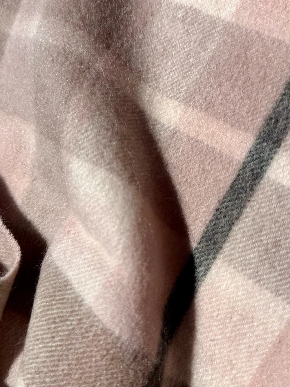 NWT Kiltane Lambswool Pink, Cream, Black & Brown Plaid Check Fringed Scarf 62x12